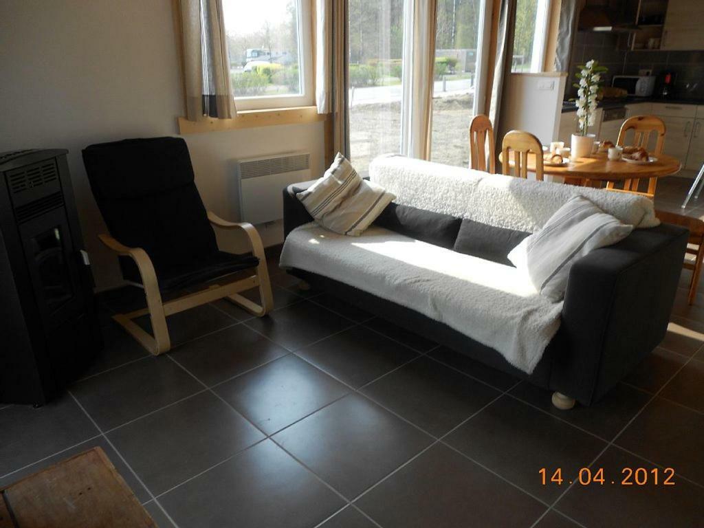 Bungalow Du Lac Froid-Chapelle Екстериор снимка